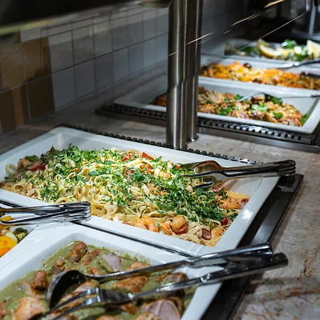 Panzió Instytut Zdrowia Sofra Fit & 4*